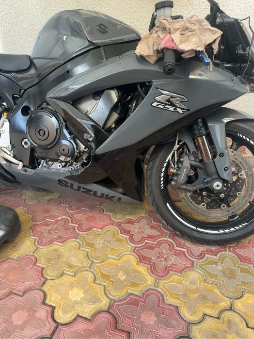 SUZUKI GSXR 750 k6 avariat