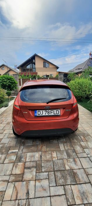 Vând Ford Fiesta 1,4 tdci