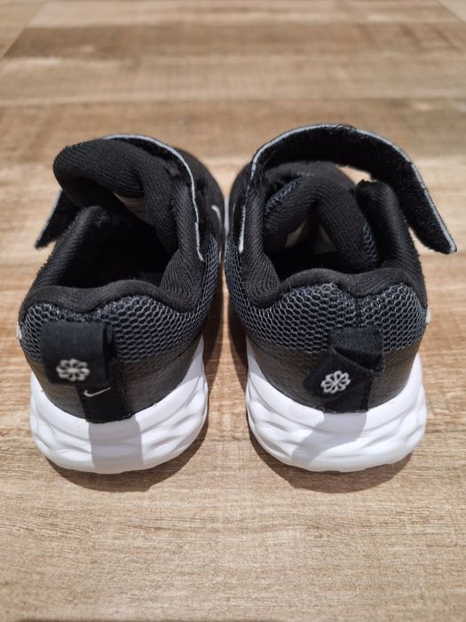 Детски маратонки  Nike revolution 22н.