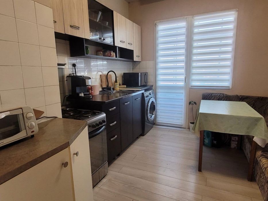 Продава се Тристаен апартамент в Пловдив, Коматево - 86 кв.м за 647 €/кв.м - Снимка #2