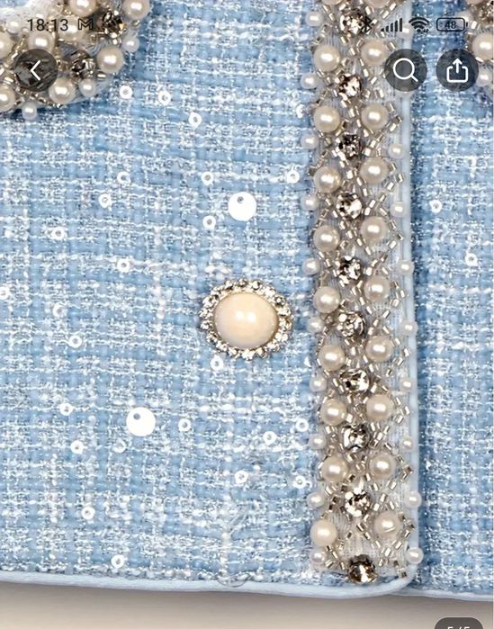 Продается женский костюм