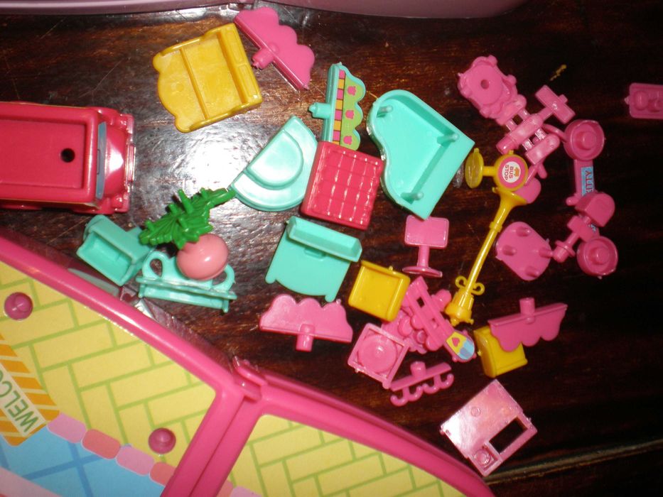 Hello Kitty /Хелоу Кити/ къщичка - куфар