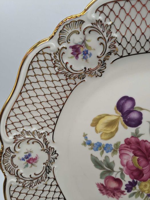 Winterling 31см. Бавария тарелка фарфор Германия золото цветы