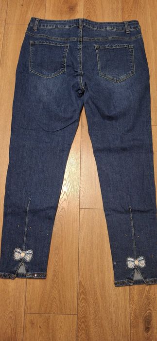 дамски дънки с камъни