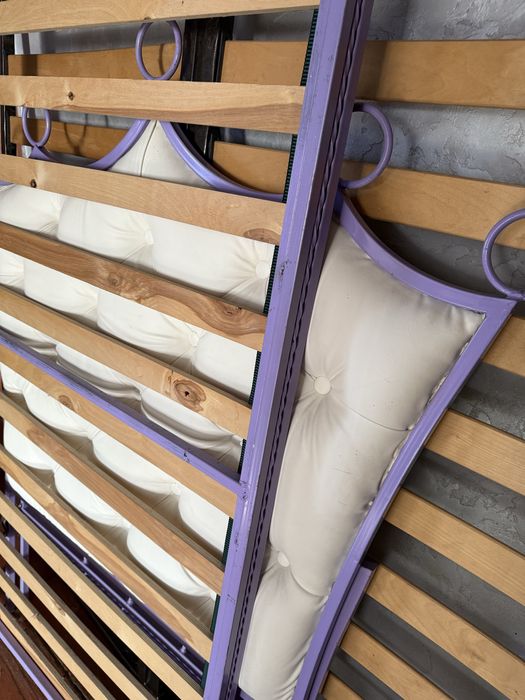 Продам кровать 1.5