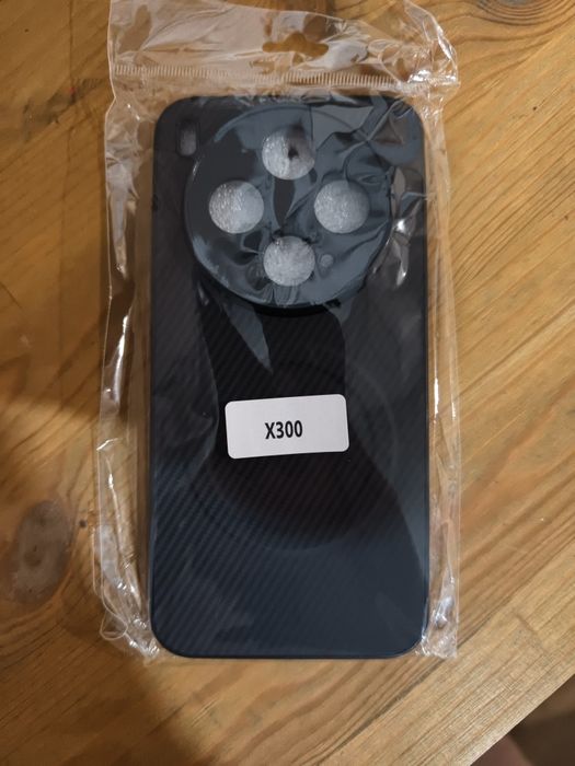 Чехол на VIVO X300