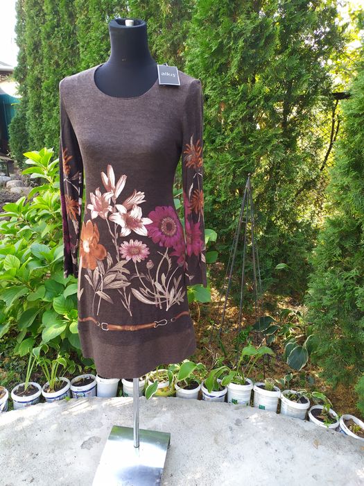 Платья трикотадные