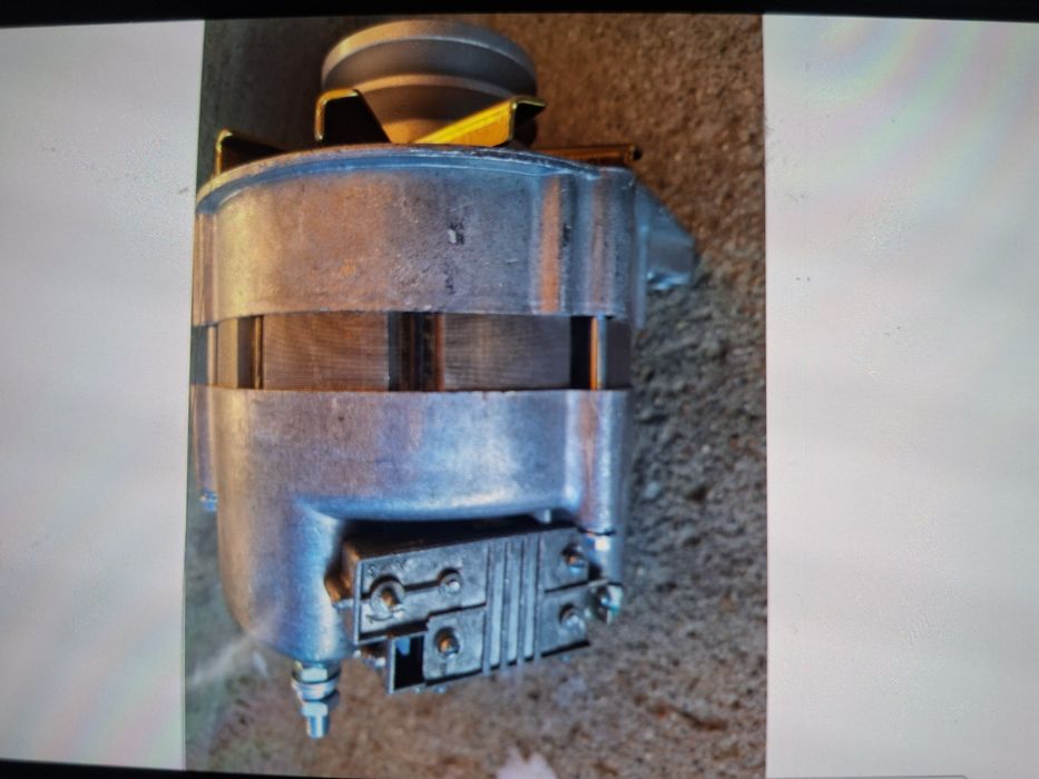 Продам запчасть генератор новый  на Камаз