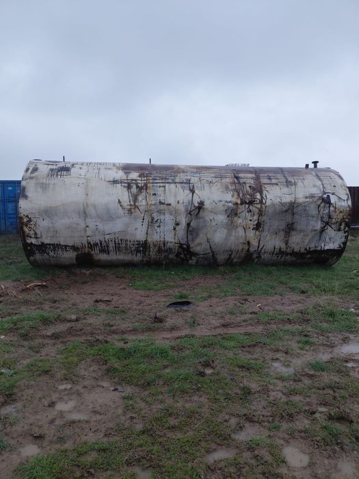 Емкость, бочка, резервуар