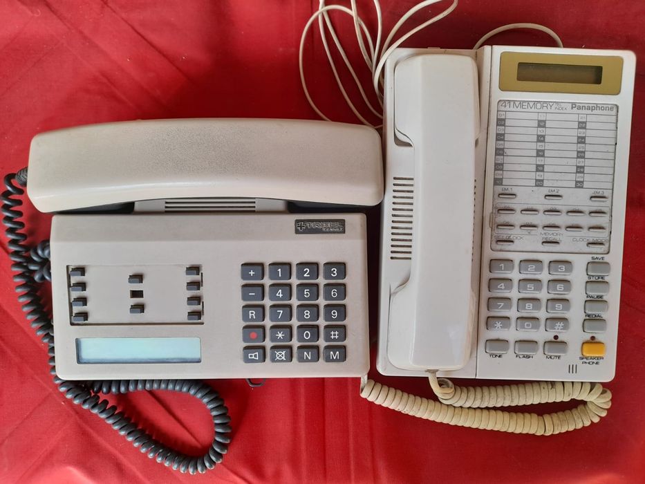 Telefon cu disc si butoane