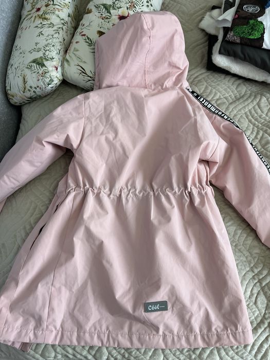 Продаю дождивик для девочки 9-11 лет