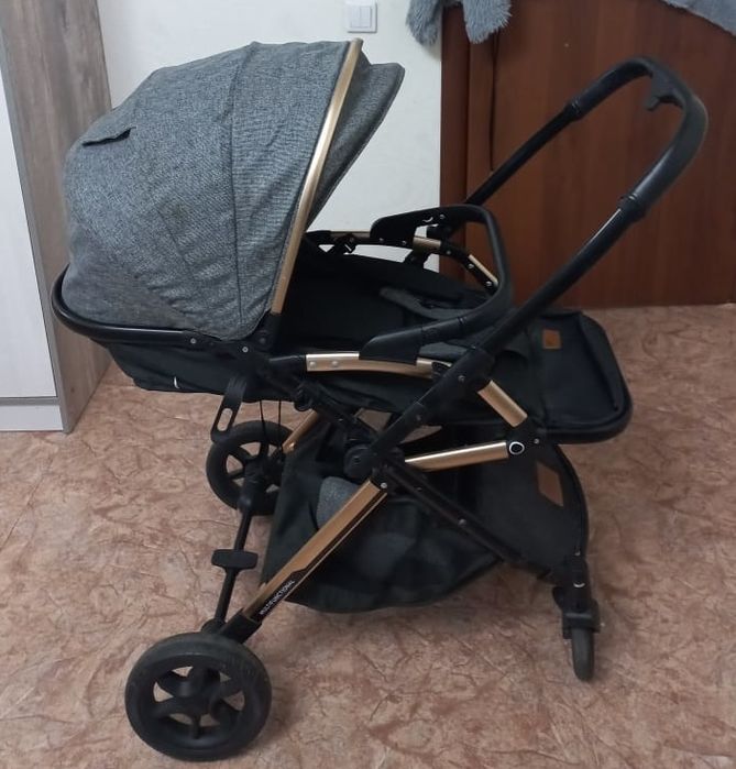 Продам коляску в отличном состоянии