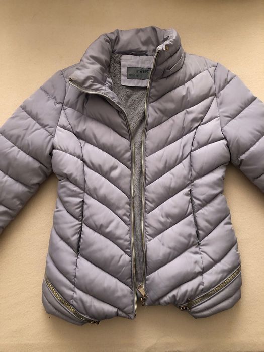 сиво зимно яке с качулка