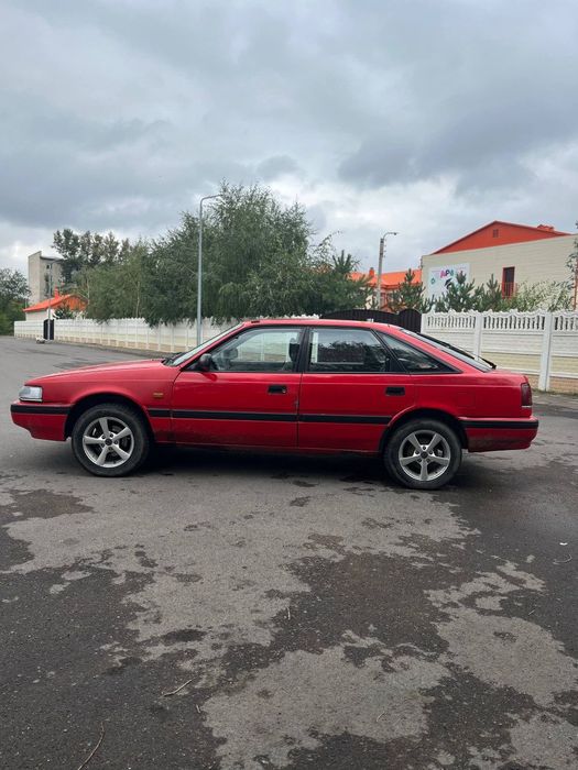 Mazda 626 gd 1991