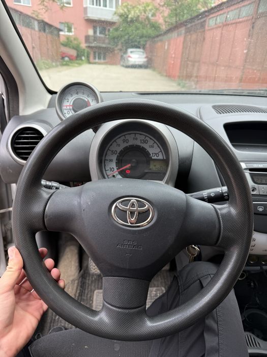 Toyota Aygo 1.0 benzina