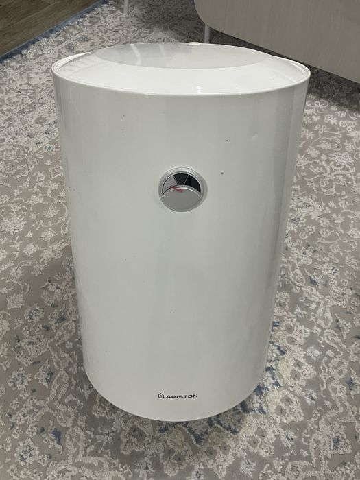 Ariston бойлер новый