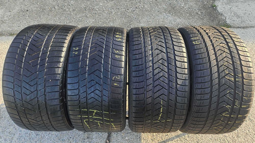 285/30 R21 • Iarna • Pirelli Sottozero 3 100W | 4 buc | Pret/buc