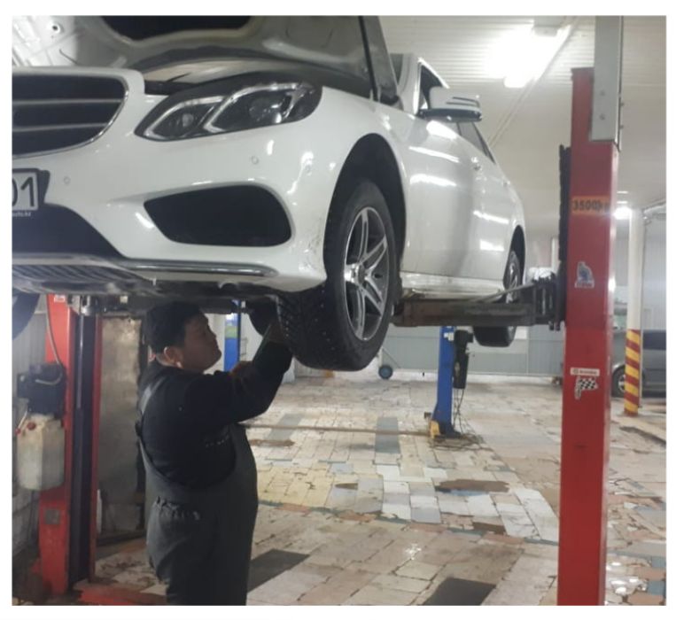 Запчасти по ходовой части и кузову Mercedes от