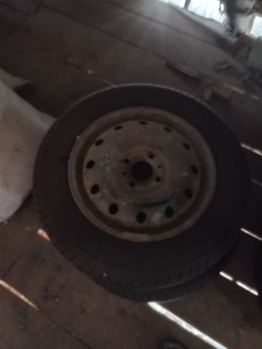 Anvelope iarna 175/65/14+jante