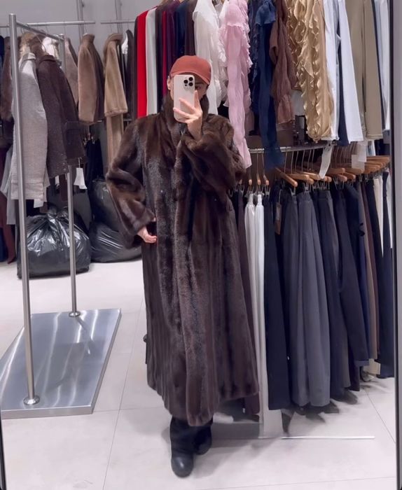 Продам эко шубу , новая