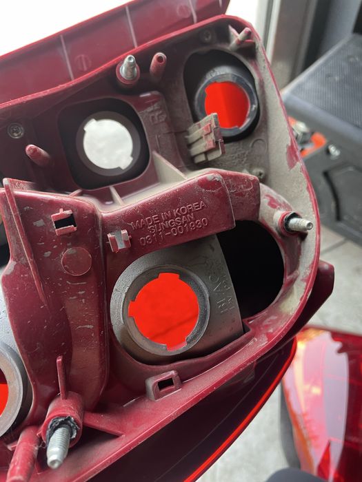 Jentra oldi orqa faralari sotiladi kamplekt orginal fara