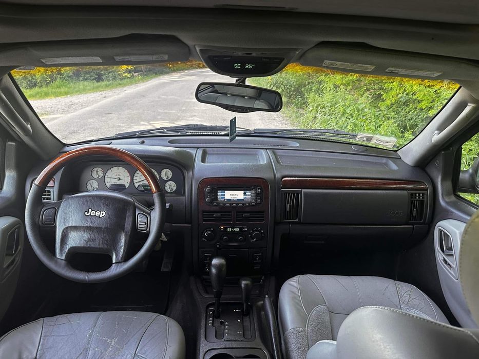 JEEP Cherokee 2004 — imagine 3