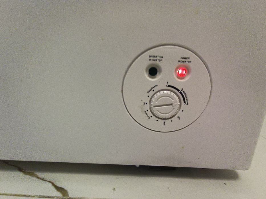 Морозильник 217 л