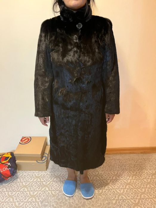 Продаётся шуба б/у