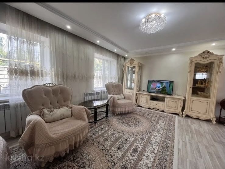 В Карабулаке Продам в отличном состоянии дом с мебелью
