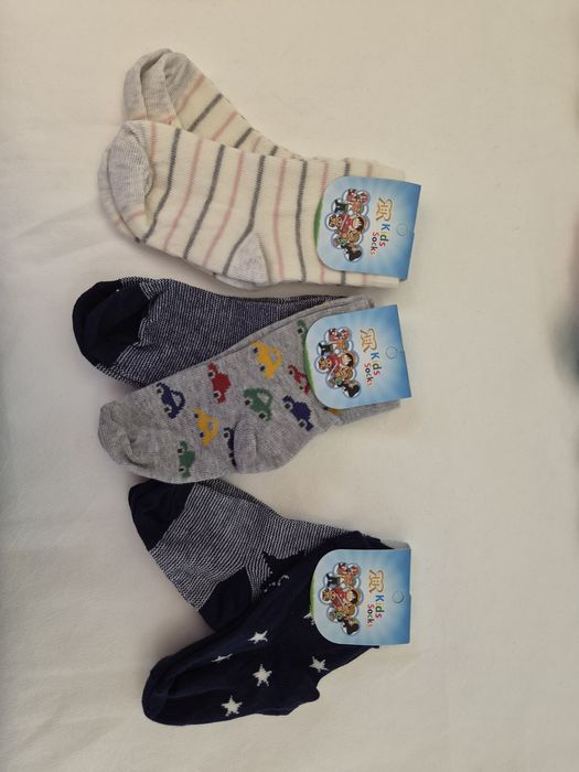 Нови детски чорапки "Kids Socks"  mix – различни десени  0,90 €