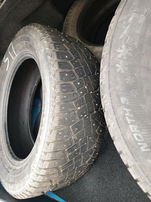 Резина зимняя R16