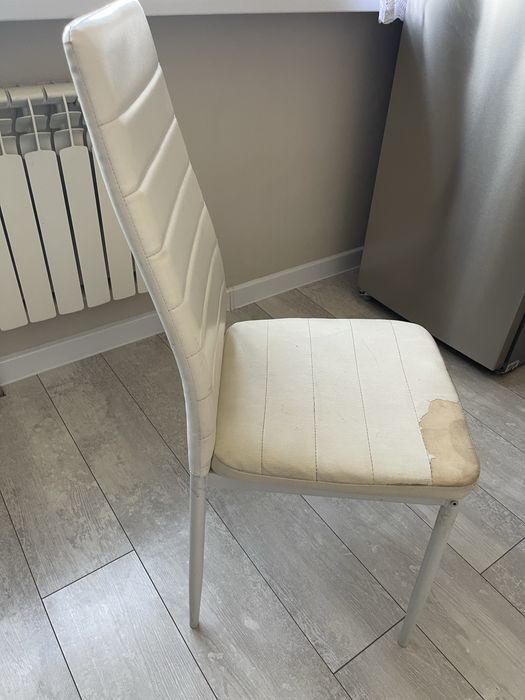 Продам стулья кухонные