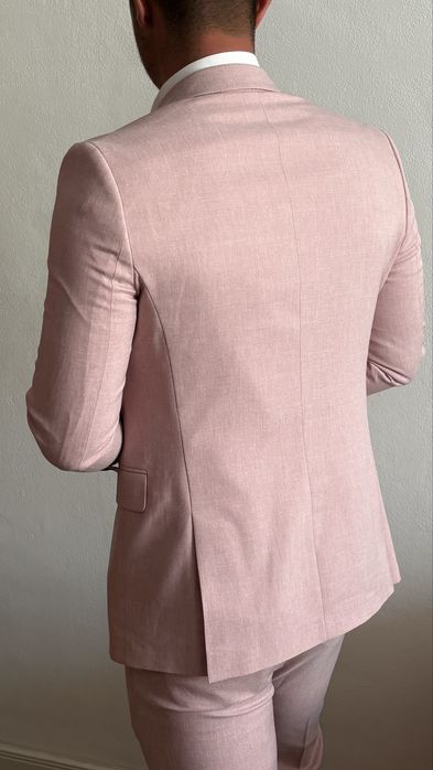 Costum roz marimea 48 bumbac