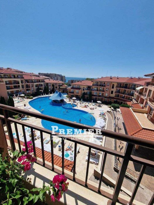 Продава се Тристаен апартамент в Свети Влас - 103 кв.м за 1942 €/кв.м - Снимка #11