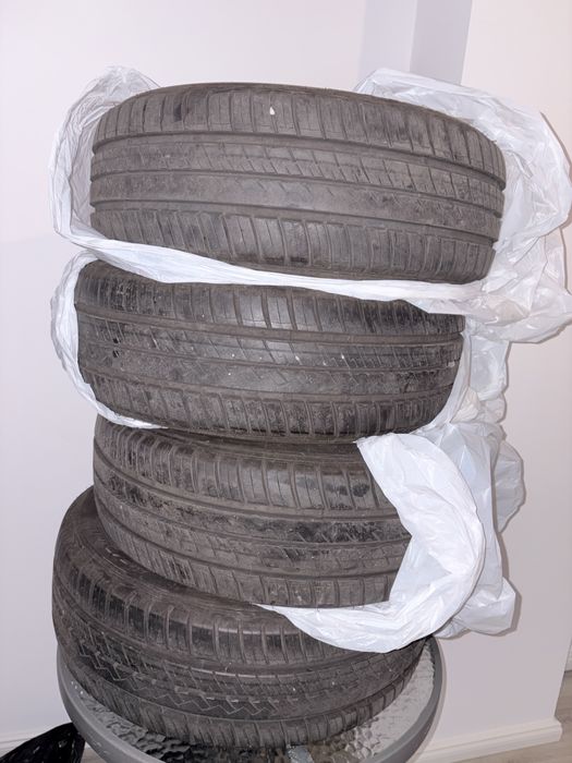 Anvelope vara 195 55 r15