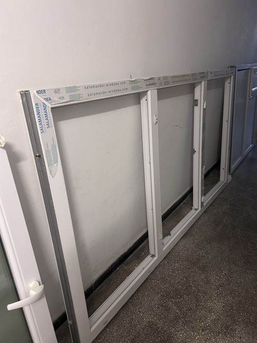 Termopane Salamander tripan