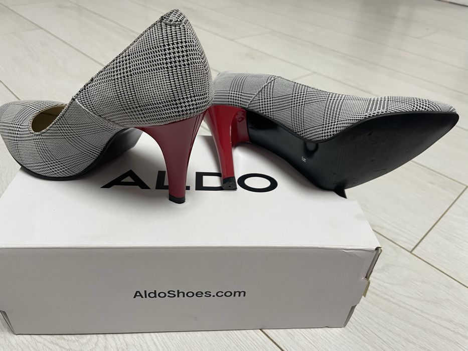 Pantofi eleganți, marime 35