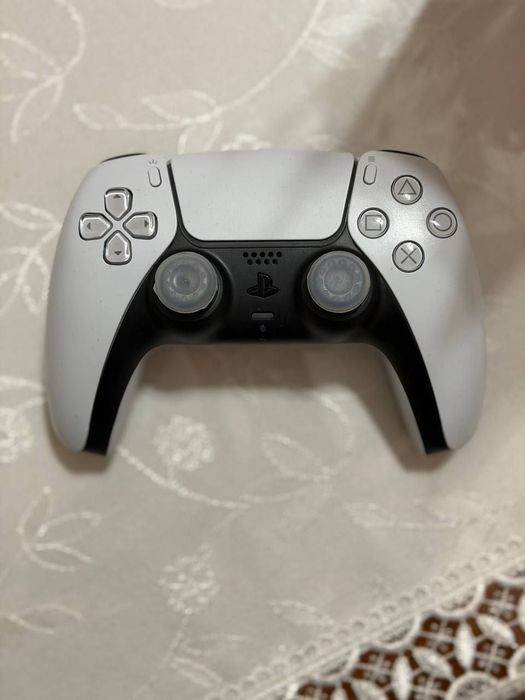 Ps playstation 5 825 gb  Ideal yengi xolatda original 100%