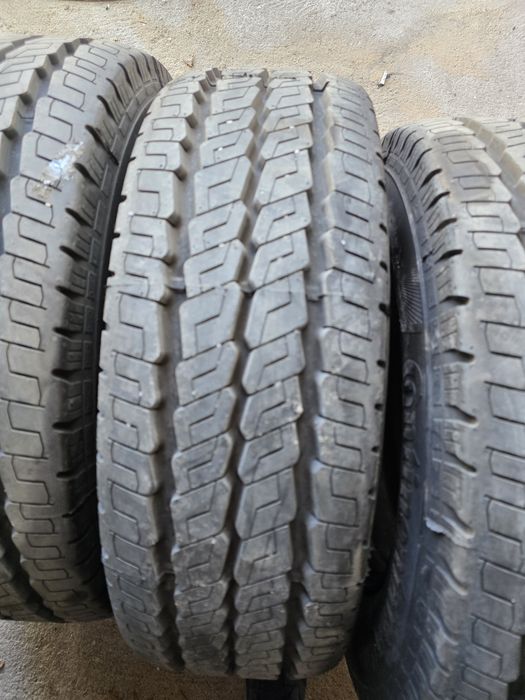 ,Continental 215.70.15 бус