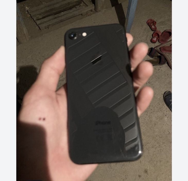 iPhone SE-Samssung A23