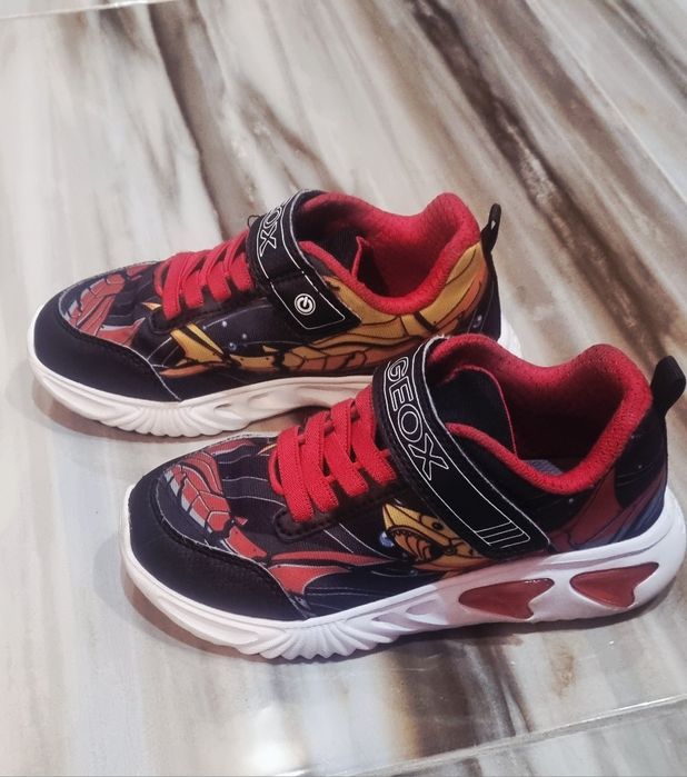 Ориг. сандали и маратонки Adidas номер 25 и Маратонки GEOX номер 31