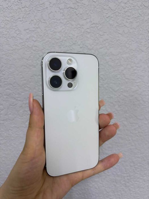 Apple iPhone 14 Pro лот 108/8773