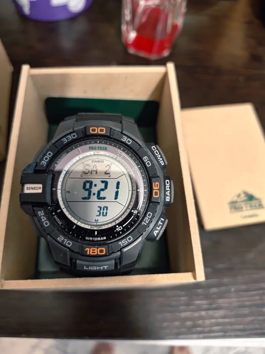 Часы Casio ProTrek PRG-270