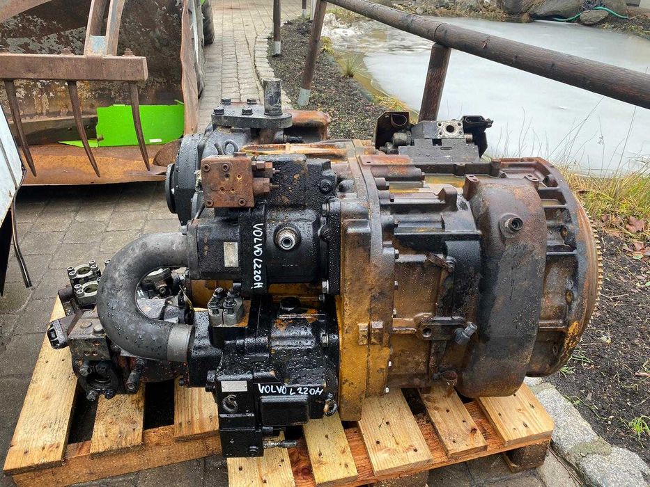 Cutie de viteze pentru Volvo L220 H - piese de schimb Volvo