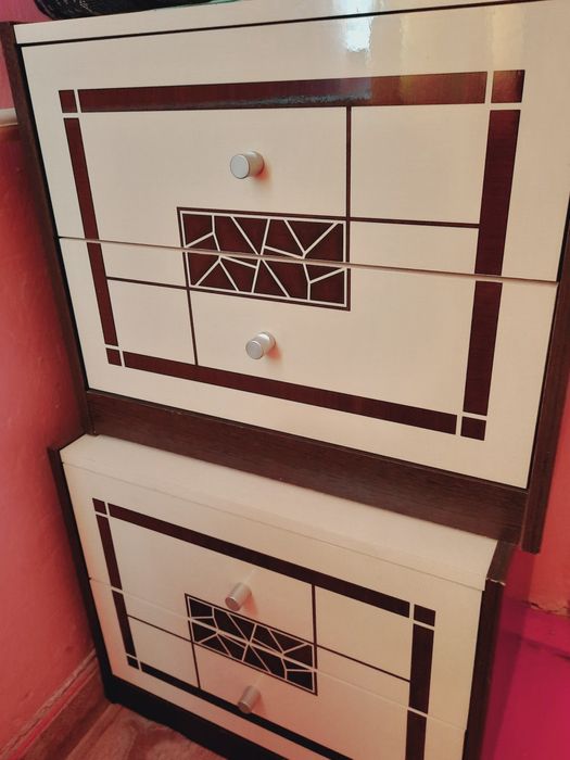 Спальни мебель тумбочка