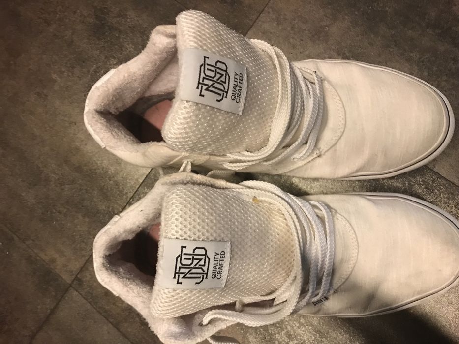 Платнени кецове в перфектно състояние