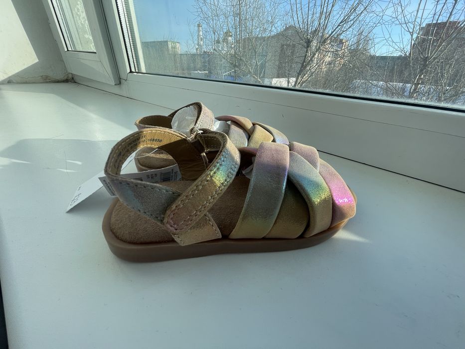 Санадлики 26,5 размер Next