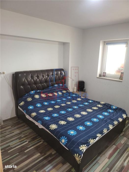 Apartament 4 camere zona Nicolina - Rond Vechi