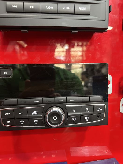 Jentra mafon bez dis  bulutus  aux  bor felshka