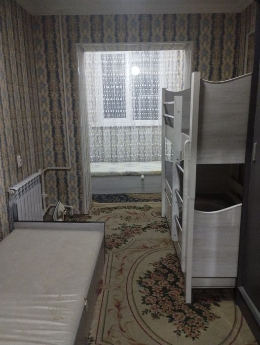 Продаётся квартира на Алмазарском районе  Кара-Камыше 1/1  5/4/2*3